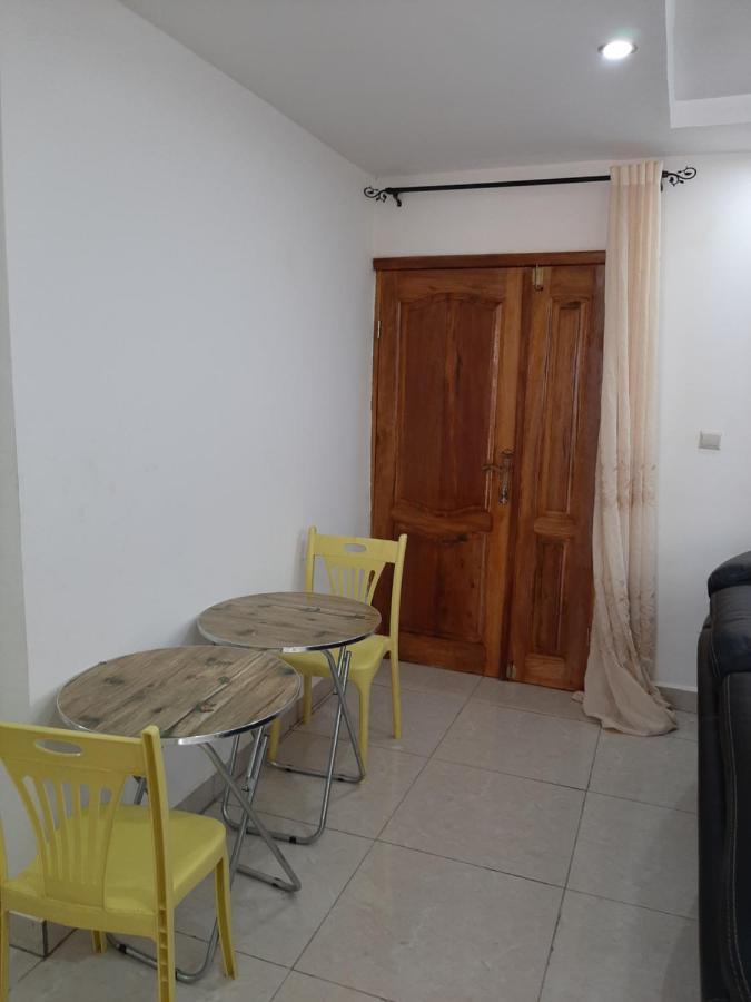 Ferienwohnung Signorile Jo Yaoundé Exterior foto