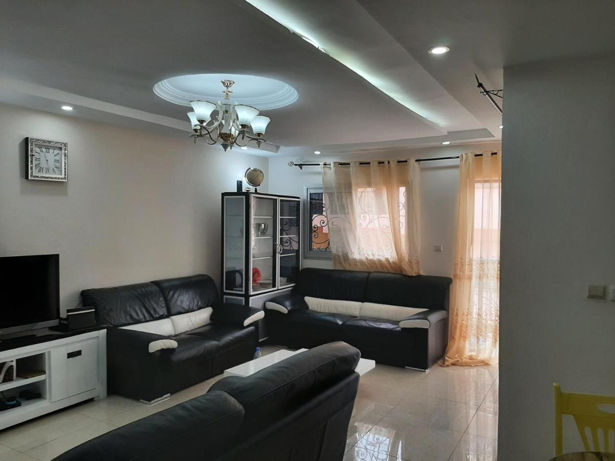 Ferienwohnung Signorile Jo Yaoundé Exterior foto